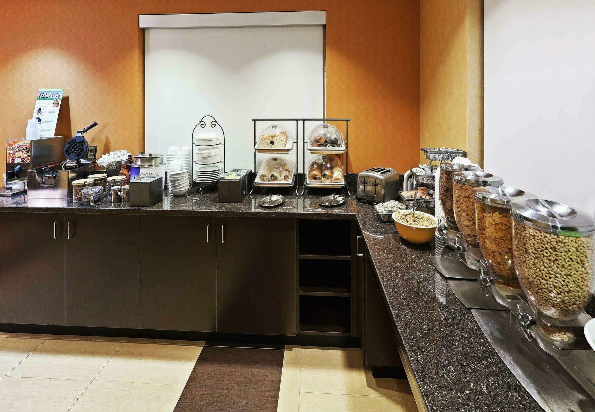 Residence Inn Houston Sugar Land/סטאפורד מסעדה תמונה